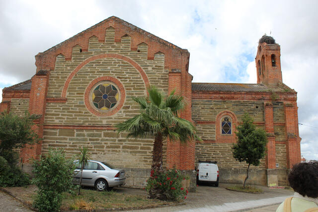 Iglesia de Cedillo